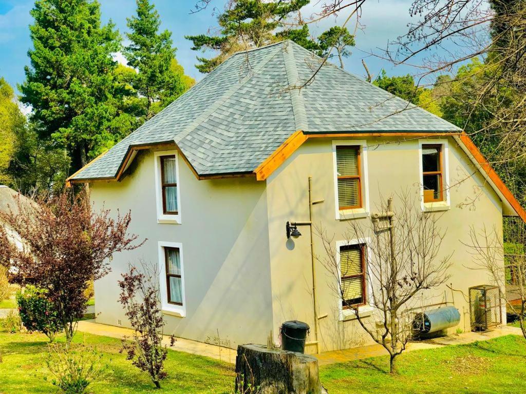 Hogsback Arminel Hotel エクステリア 写真