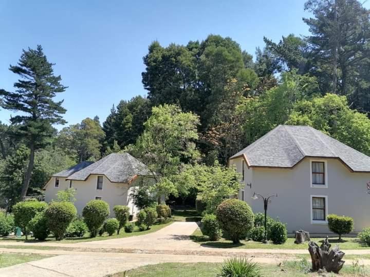 Hogsback Arminel Hotel エクステリア 写真